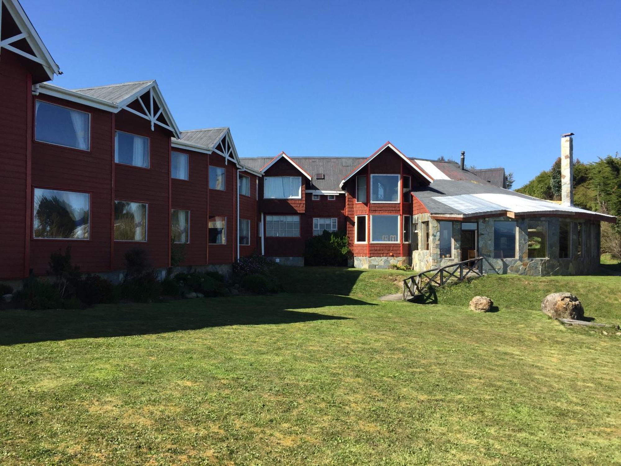 Hotel Faros Del Sur Ancud Exterior photo